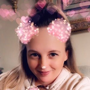 Meet your Posher, Stefanie